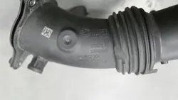 BMW Turbo-ilmaputki OEM 8601683 - Käytetty