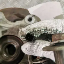 Moyeu roue arrière Ford Mustang VI 2016 OEM FR3C5A971BB