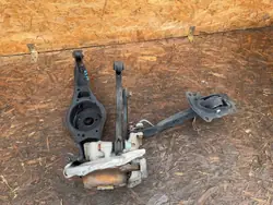 OEM ZWROTNICA WAHACZ PRAWY TYŁ VW TIGUAN II AUDI Q3 8U