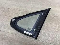 Vitre latérale arrière gauche OEM 971845297E Porsche Panamera