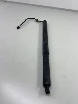 Bagageutryckare Bak Porsche Macan (95B) 95b827851g