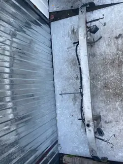 Rinforzo paraurti anteriore MERCEDES W204 W212 A2046205534