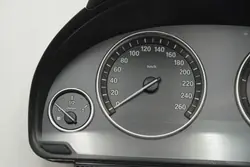 Begagnad BMW F10 F11 instrumentpanel OEM 9249345