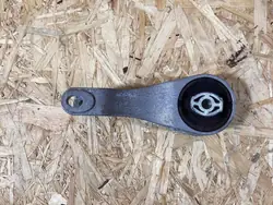 Moottorin yläkiinnike OEM 9Y0199331A Audi Q7 Q8
