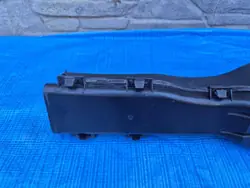 BMW X3 F25 Höger bromsluftkanal OEM 7378074