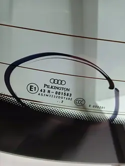 Vitre arrière OEM 0015832 pour Audi A1 (2010-2015)