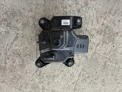 Nissan AdBlue-tank OEM 204115JU2A voor Navara D23 2020