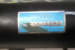 Käytetty hehkutulppa Mitsubishi OE 1Y25052 L200:lle