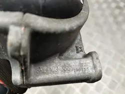 Audi A4 S4 B8 Vasemman Etuosan Tuet 8R0199381E