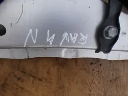 Poutre supérieure avant Toyota RAV4 IV 12.2012-10.2018