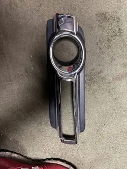 Cornice Fari Anteriore Pajero IV 6400G121