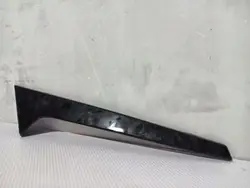 Taka-oikea takaluukun puskuri OEM 5E7827932 Skoda Octavia IV