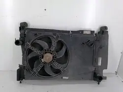 Radiador de agua con ventilador Fiat Grande Punto 1.4 8V OEM