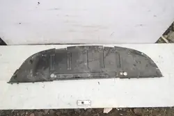 Moottorin suojus RENAULT GRAND SCÉNIC II 8200140334