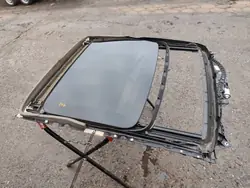 Teto solar BMW X6 F16 OEM RCD24258 - Usado