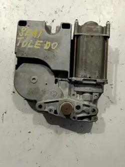 Moteur de toit ouvrant Seat Toledo OEM 1H0959731 27E
