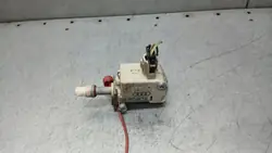 Fuel Flap Actuator Audi A8 D3 3.0 TDI OE 4E0862150