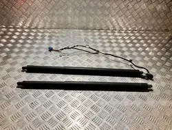 OEM TM31397 Kofferraumstützen für Mercedes GLA X156