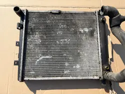 Radiateur d'eau OEM 2015006103 pour Mercedes W124
