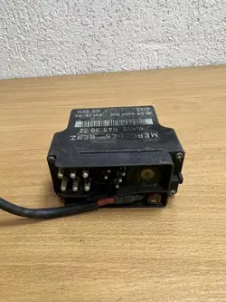 Rele D7143 Mercedes-Benz E W124 3.0L Dieselille