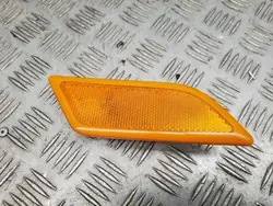 Framre höger blinkers OEM A2049067401 Mercedes