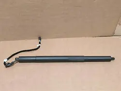 Audi Q3 83A Actuador Portón OEM 83A827851B