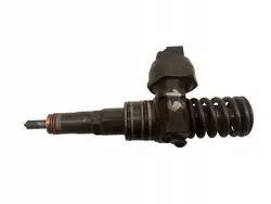 Pompe lave-glace OEM 038130073AG pour VW Polo IV 1.9 TDI
