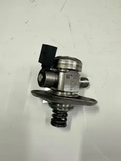 Bomba de combustível Nissan X-trail T32 Qashqai J11 1.3 DiG A2820700001