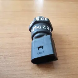 Sensor de pressão AdBlue OEM 006 153 74 28 - Usado
