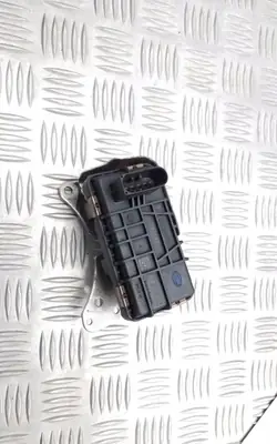 Audi Turbotoimitin OEM 6NW009550 - Käytetty Kunnossa