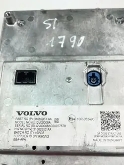 Écran de navigation Volvo V90 II OEM 31682851AA Occasion