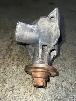 Pompe à eau auxiliaire BMW OE 11519071564 - Occasion