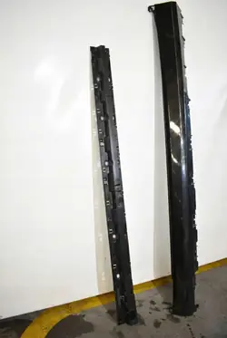 OEM 7425469 Linke Schwellerverkleidung für BMW X7 G07