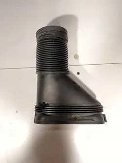 Ilmansuodattimen kotelo Audi TT TTS Mk2 2008 1K0 129 618 BM