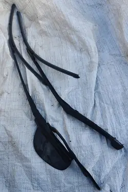 BMW E60 E61 E63 E64 Ruitenwisserarm Set OE 7185366 7198597