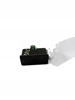 Prise USB Porsche 911 991 OEM 9P1035222B