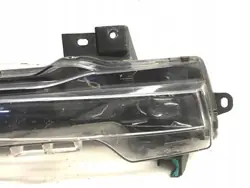 Tesla Model 3 Halogeeni Oikea Ajovalo OEM 107739600D