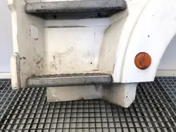 OEM 81615100711 Vasen ohjaamon porras MAN TGA