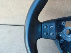 Volante SEAT OEM 1P0959537E - Original usado