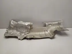 Mercedes-Benz GLE W166 lämpökilpi OEM A1666821800