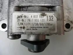 Pompe de direction OEM 4032923 pour BMW Série 1