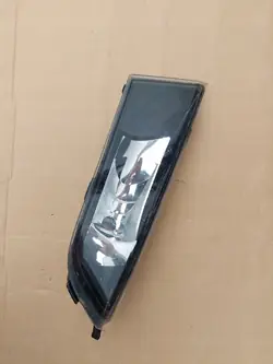 Lâmpada Halógena Skoda Fabia III Direita OE 6V0941700A