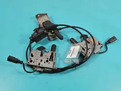 Cerradura del capó OEM 3V0823529H para Skoda Superb III
