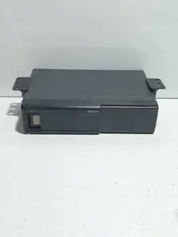 Gebruikte VW CD-wisselaar OEM 22DC02200 voor Passat B6