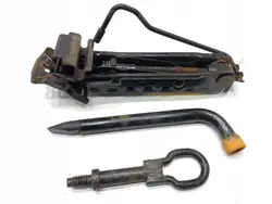 OEM LORK-43-28235 verktygssats för Ford Fiesta MK7