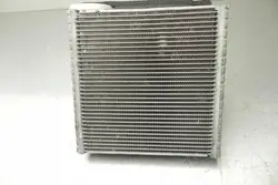 Ilmastointijäähdytin VW GOLF VI 2012 3C1820103B