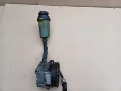 Styrpump OEM 4M5Q-3A733-AB för Ford Focus MK2
