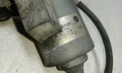 Pompe à vide Volvo XC90 30636166