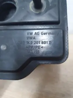 Filtre à charbon VW Audi 1K0201801D - Occasion
