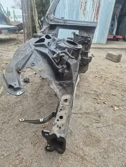 Audi A6 C8 Fram Höger Kvartsbalk OEM 123705022026